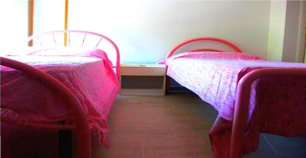 Holiday Home Michela Milano Marittima Phòng bức ảnh